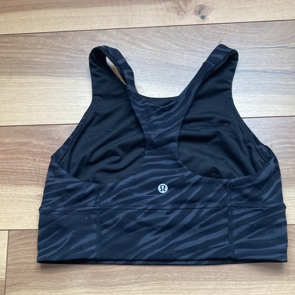 Lululemon Wunder Train Long-Line Bra. Size 8 - Picture 5 of 6